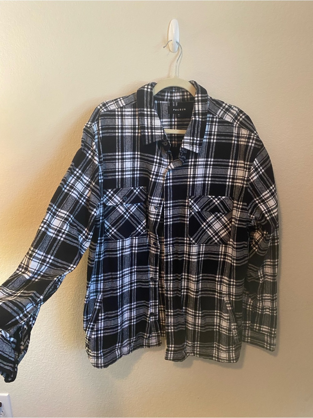 PacSun Black & White Plaid Button-Up Shirt